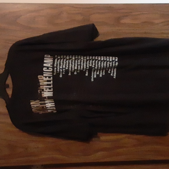 John Mellencamp In Your Town Concert Tour Graphic T-Shirt Men's Size 2X - Picture 2 of 7